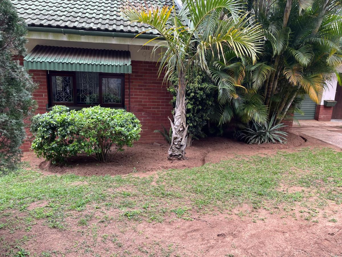 10 St Johns - House Villa Port Shepstone Exterior photo